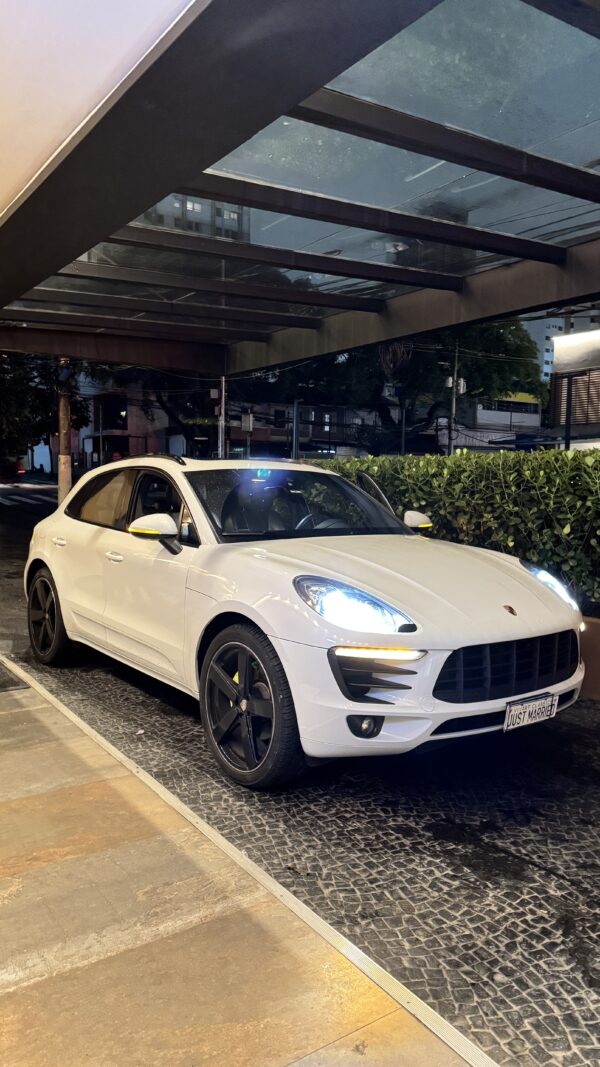 Aluguel Porsche Cayenne Blindada
