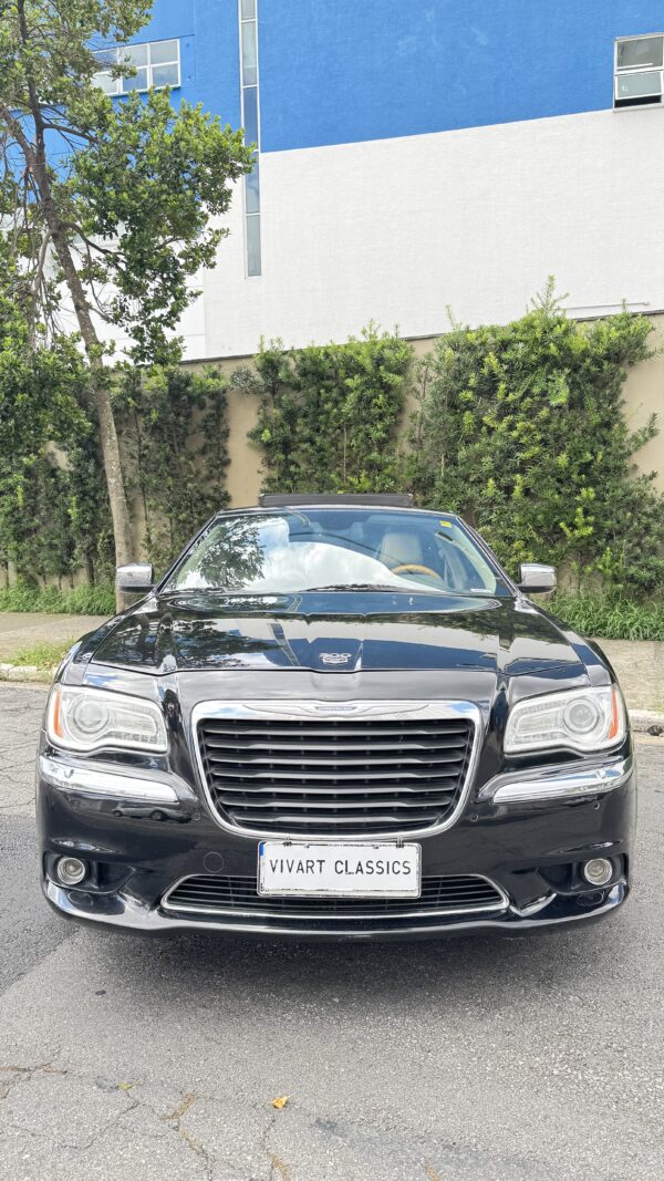 New Chrysler 300c Preta Blindada
