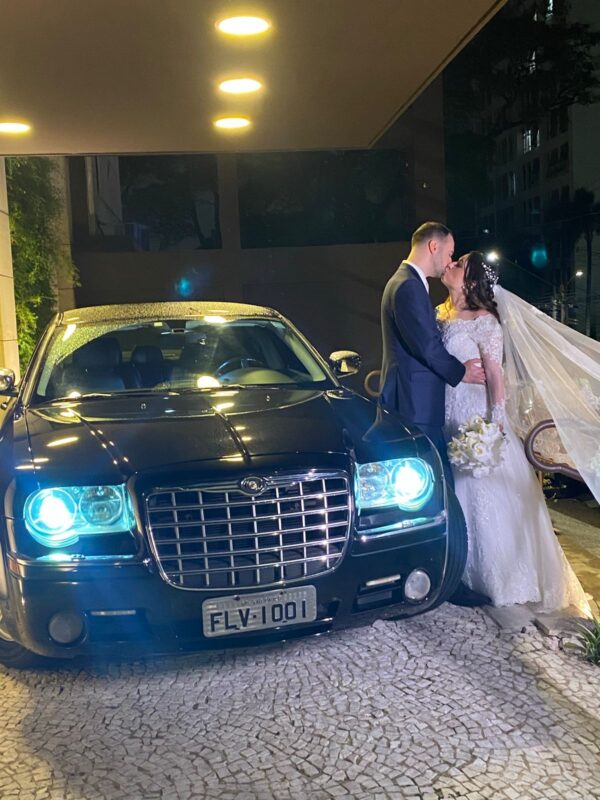 Aluguel Chrysler 300 C Preto