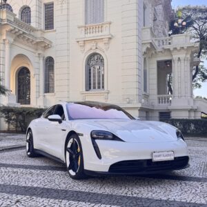 Aluguel Porsche Taycan  Branca